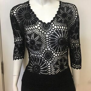 Black Crochet V-Neck Top Size Small